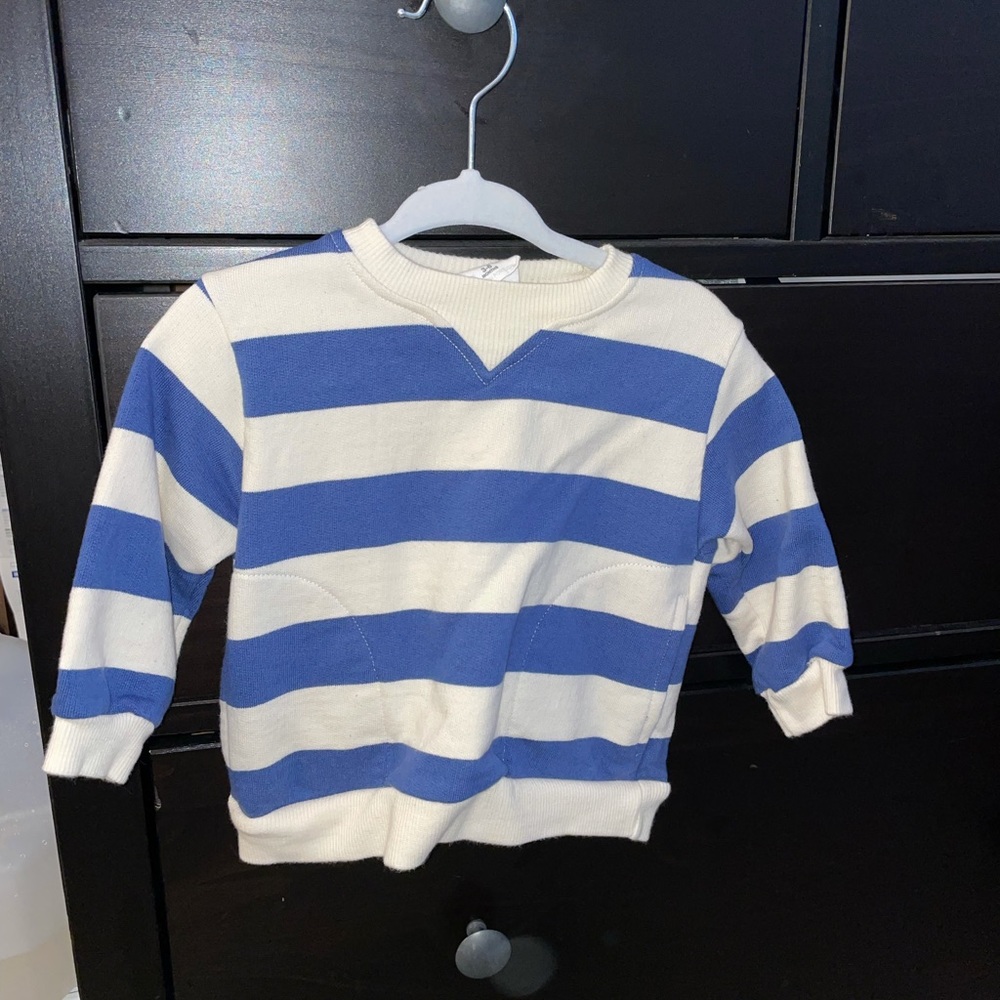 🔹Zara sweater🔹